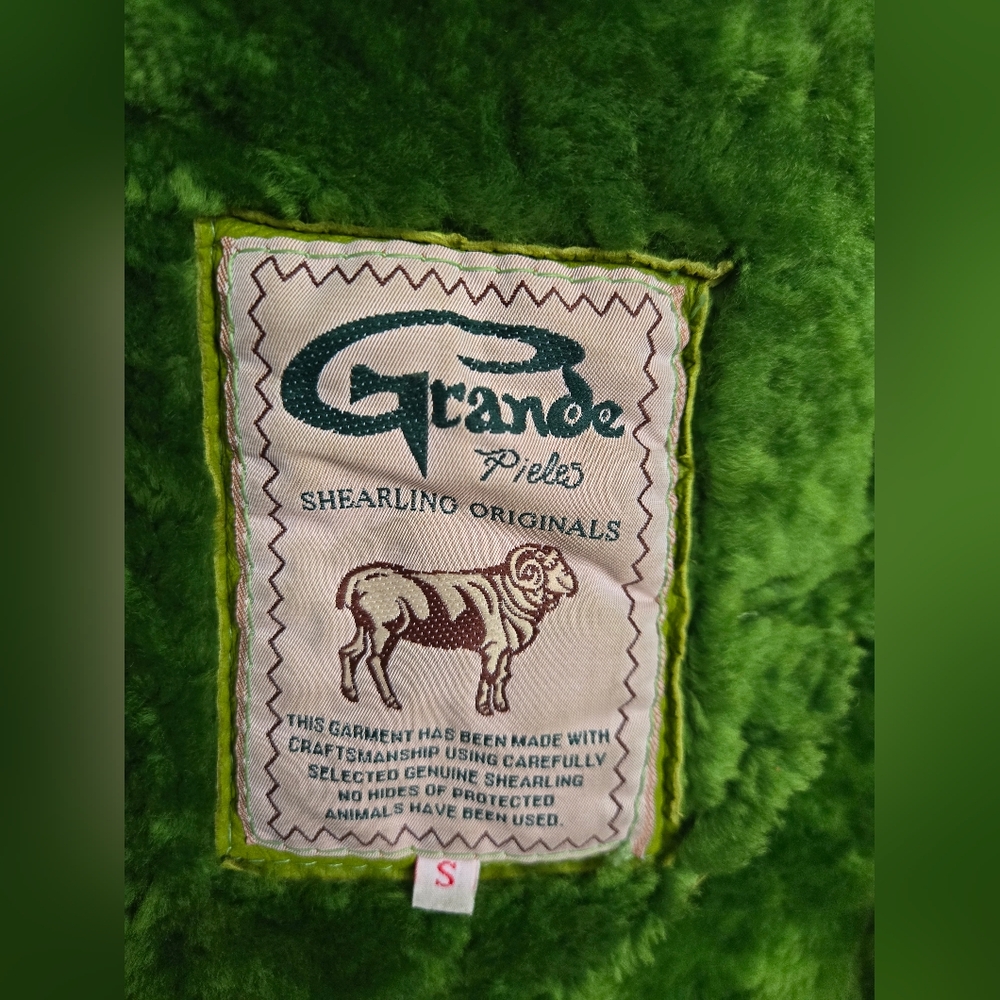 Vintage Shearling Bomber Jacket - image 5